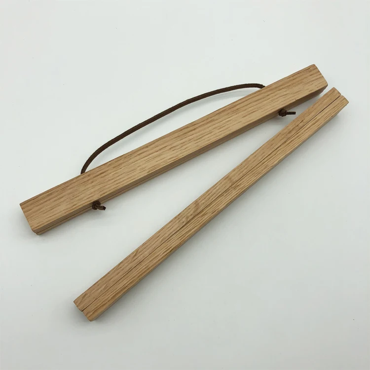 
2019 Top Selling With Best Price Oak Wood Magnetic Poster Hanger For Wall Decoration Wall Art Frame Wood Frame 