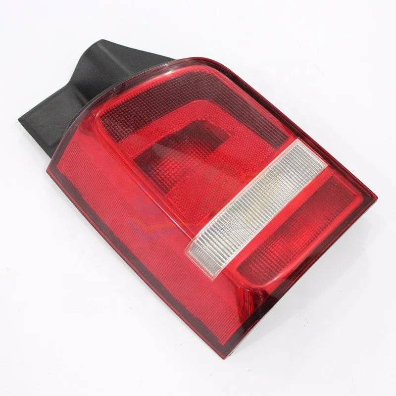 Auto Car Tail Lamp Rear Light for VW Transporter / Multivan T6 / T5 2010