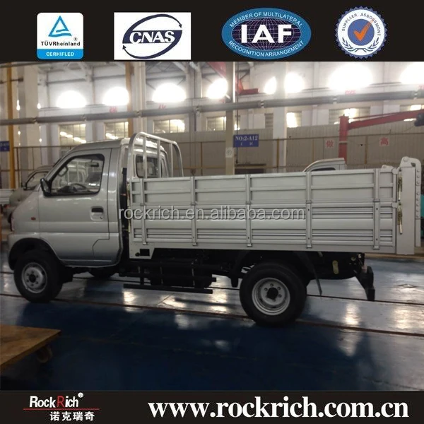 China Dongfeng Small Mini cargo truck 1.5ton truck for sale