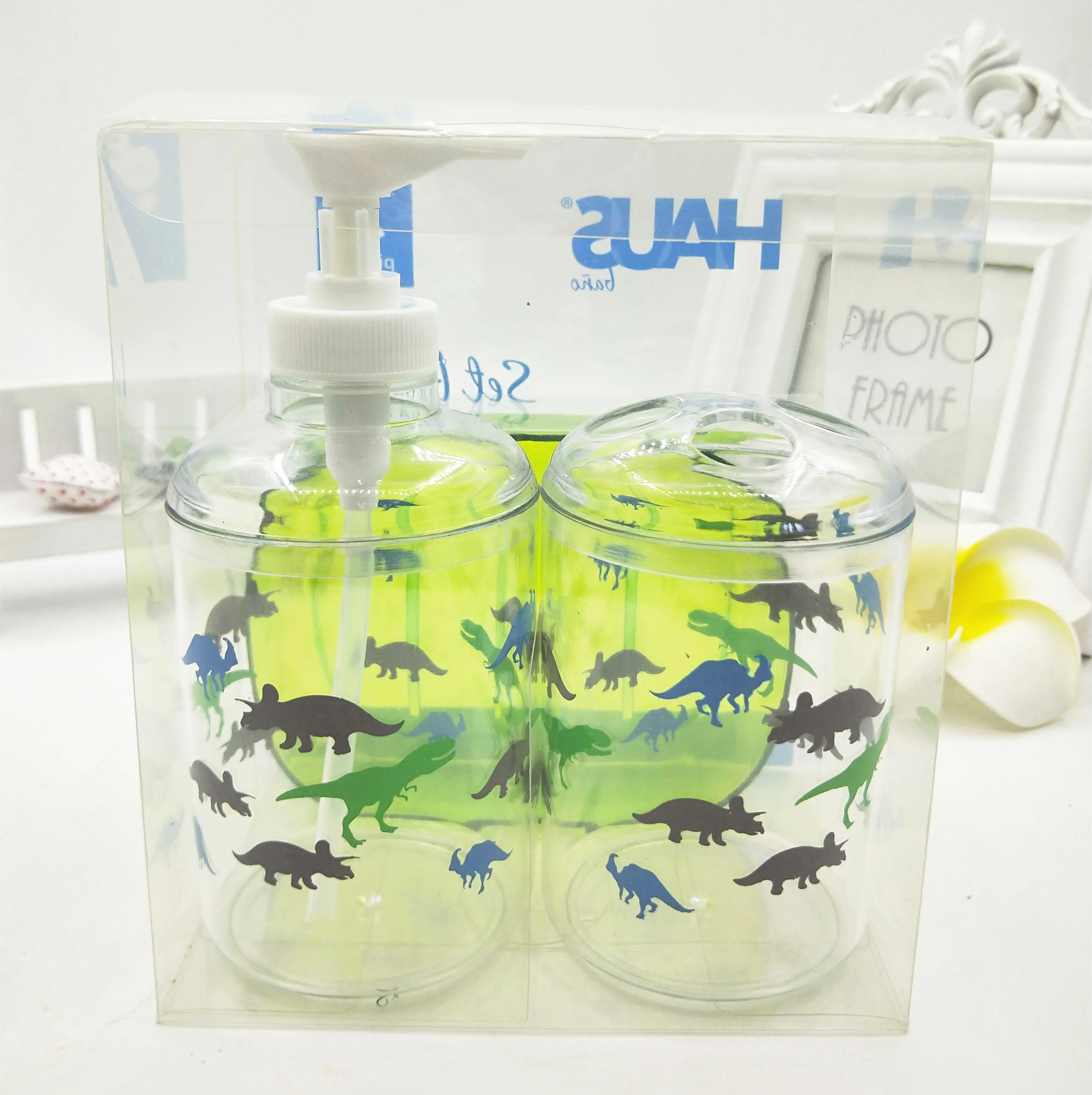 3pcs Plastic Bathroom Accessory Set Luxury Bath Accessories Bath Set Lotion Bottles, Toothbrush Holder, Soap Dish