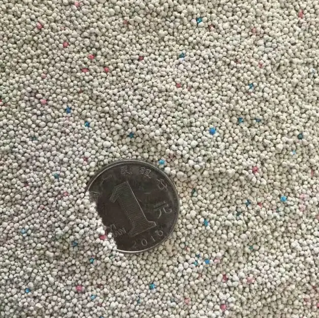 Китай, натуральный кошачий наполнитель, бентонит/мячик, белый кошачий наполнитель для уборки кошки, свежий дом (KL002)