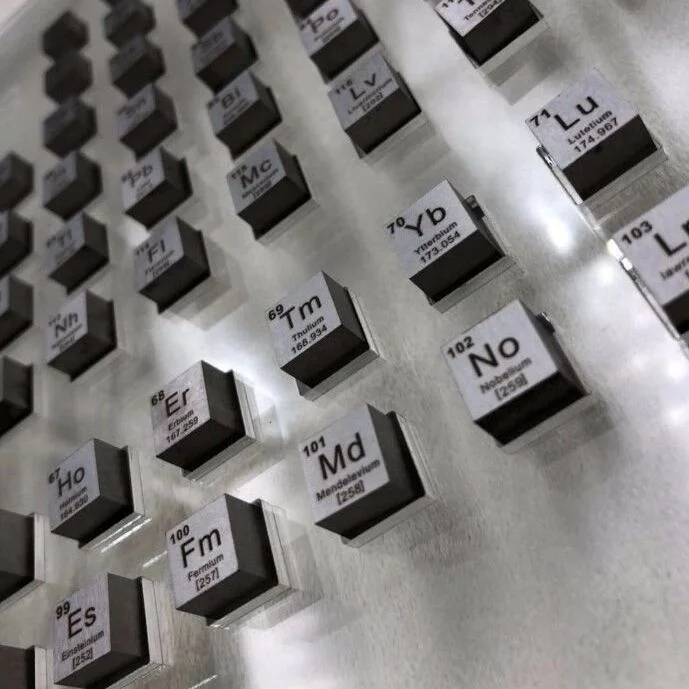 
99.95% Pure Tungsten metal element cube for element collection 