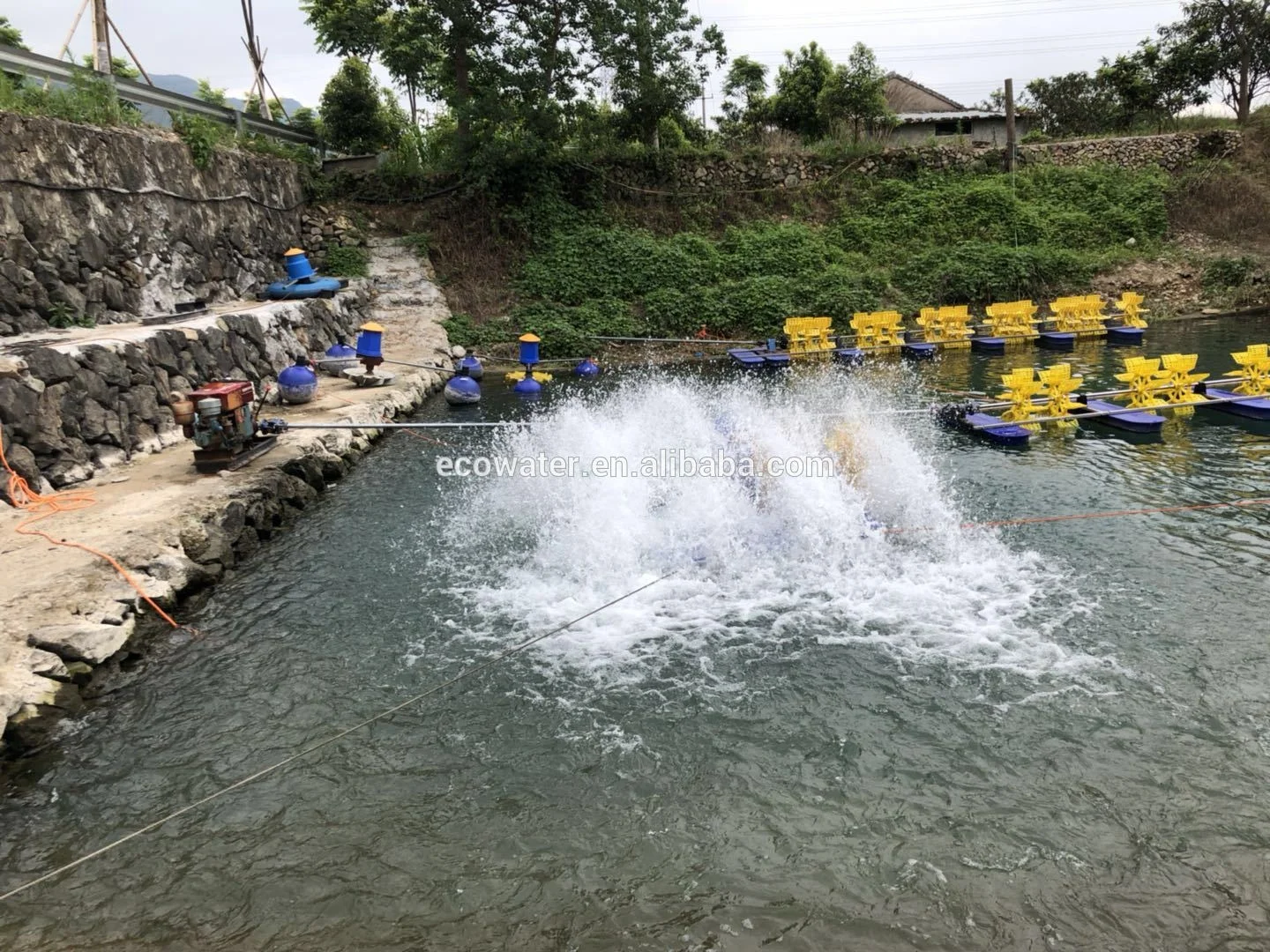 ECO Paddle wheel aerator-- propeller aerator was developed for intensive production of fish in tanks, raceways and ponds