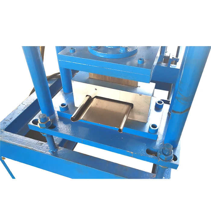 15*125 новые продукты, оцинкованная стальная роликовая Направляющая для затвора, профильная роликовая дверная формовочная машина