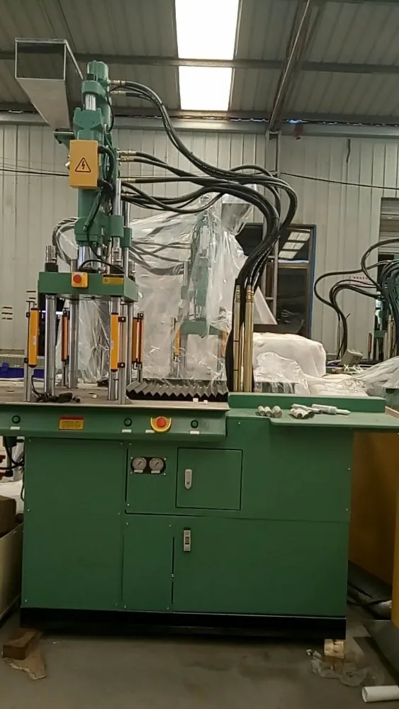
Cosmetic Tube Shoulder Vertical Injection Molding Machine 
