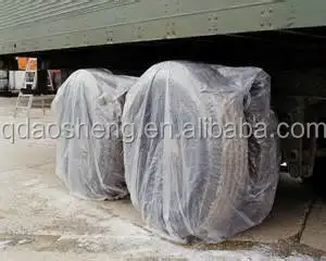 Полиэтиленовый пластиковый чехол для автомобильных шин в рулоне