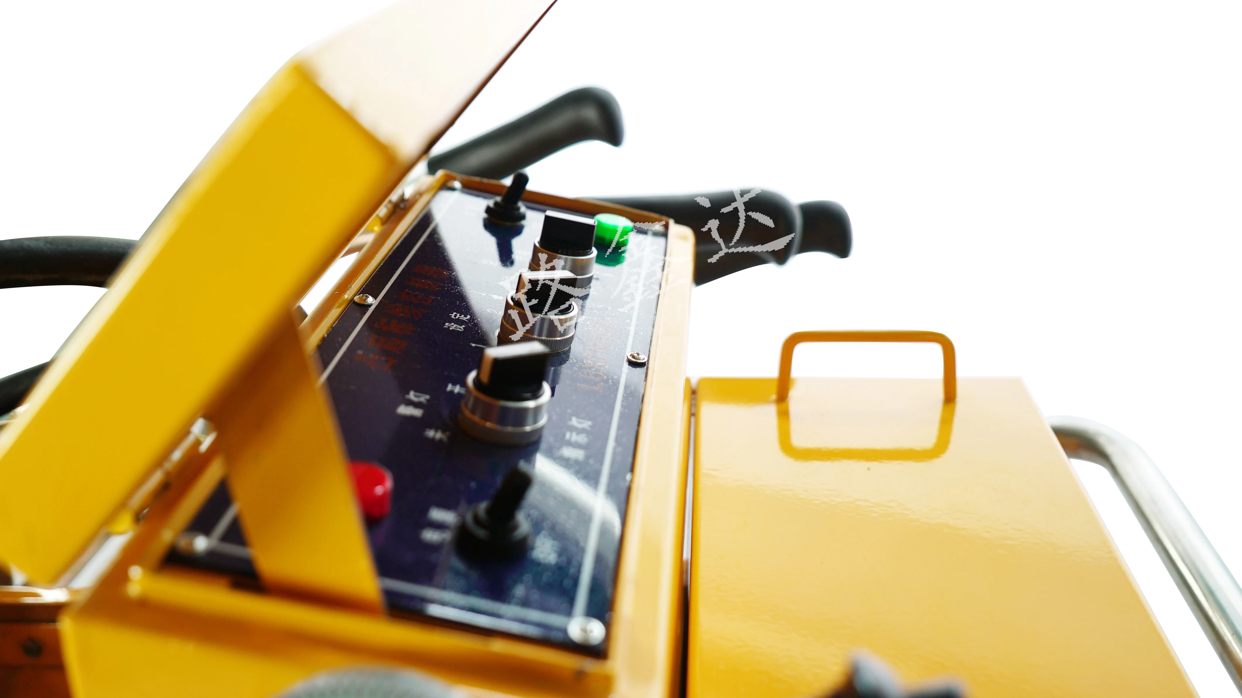 LXD  self-propelled convex line road marking machine