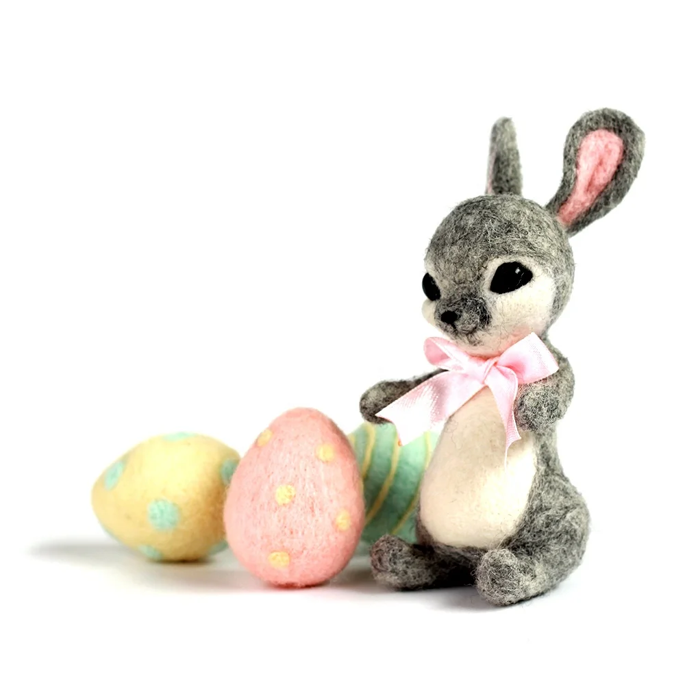 Needle Felting Starter Kit DIY Supplies Merino Wool for Felt Craft Beginners - Easter Rabbit and Eggs Needlework Felt Craft Set