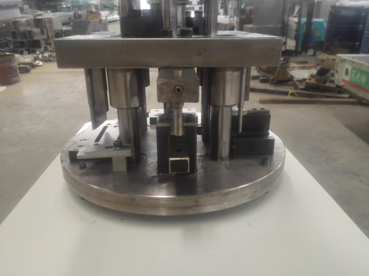 
Aluminum Profile Lock Hole Punching Machine For Door And Window 