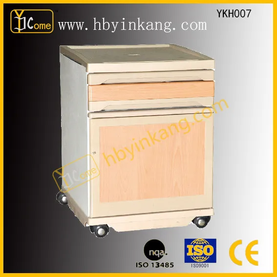 PP material factory offered hospital bedside cabinet  ,medical table for patient ,storage box