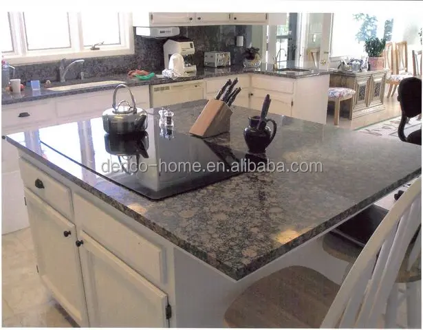 
white solid wood kitchen cabinet with fancy design 