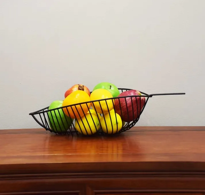 Проволочная корзина для фруктов с банановой вешалкой