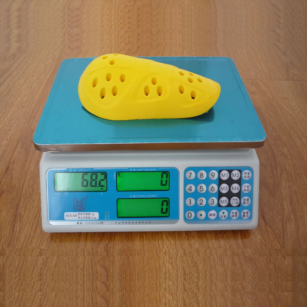 Insert elbow pad for motorcycle jacket