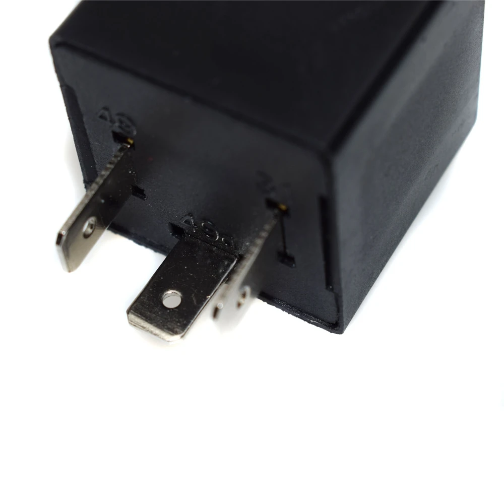 Turn Signal Flasher Light Relay For VW Porsche Audi 111953227D,61311366727