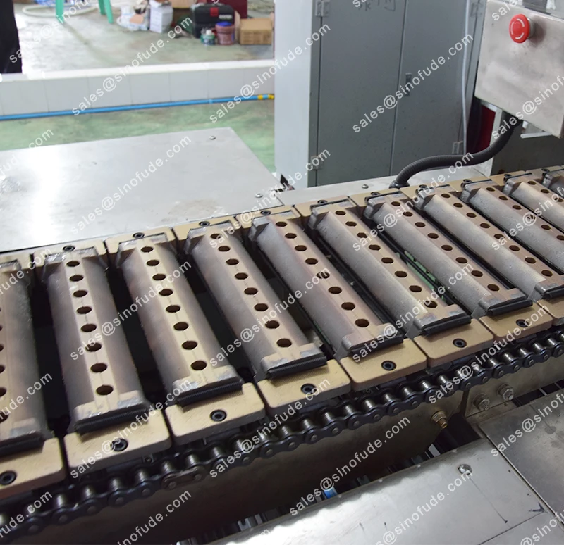 Automatic ball lollipop flat lollipop molding depositing making machine chupa chup candy machinery from shanghai factory