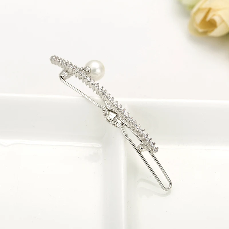 Оптовая продажа, модные свадебные украшения LUOTEEMI, женские заколки для волос с белым золотым покрытием и фианитом для подружки невесты, со стразами и белым жемчугом