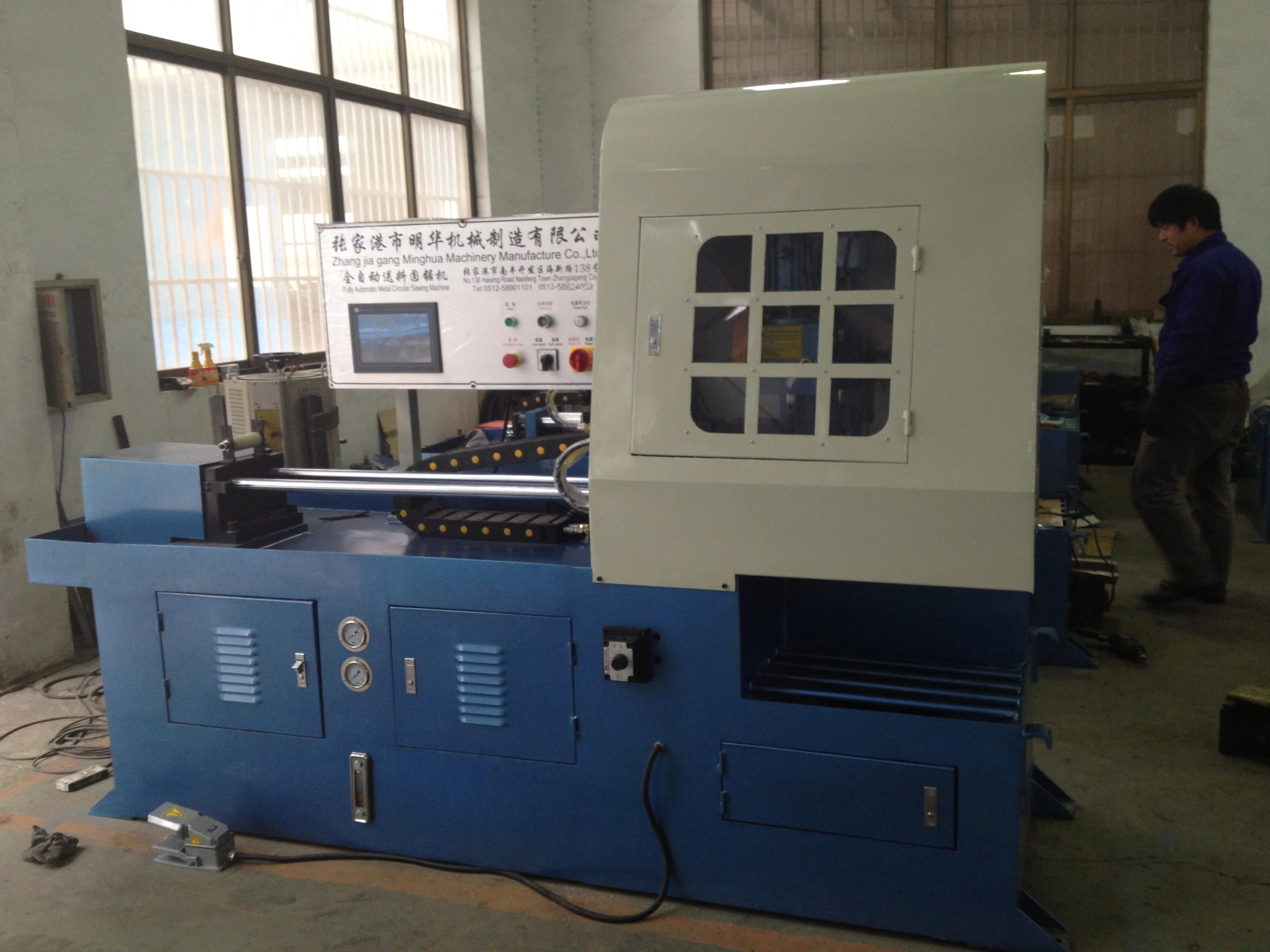 
CNC automatic pipe tube cutting machine for hot sale 