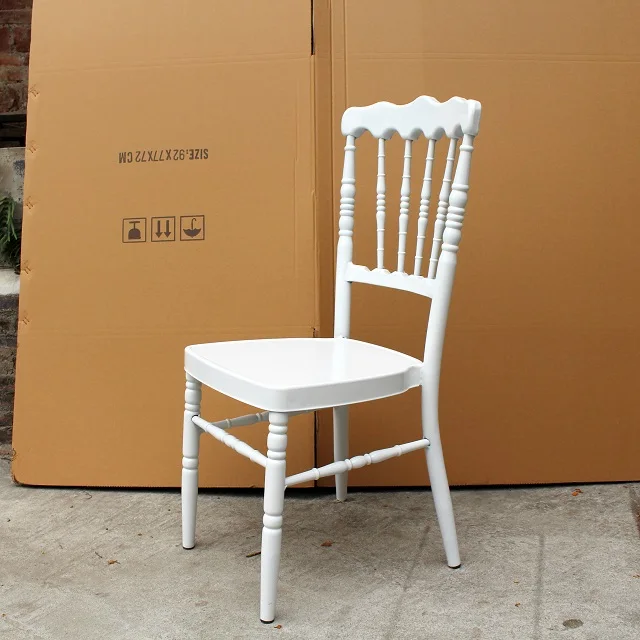 Wholesale Modern Stacking Event Napoleon Chair Popular White Wedding Chiavari Chair Made of Metal and Iron for Banquets