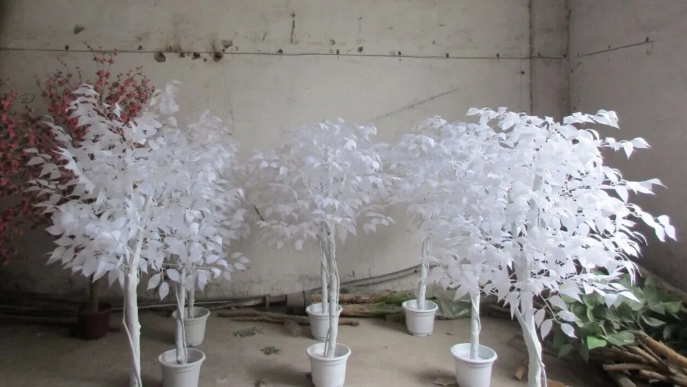 Artificial mini banyan tree bonsai with white leaves
