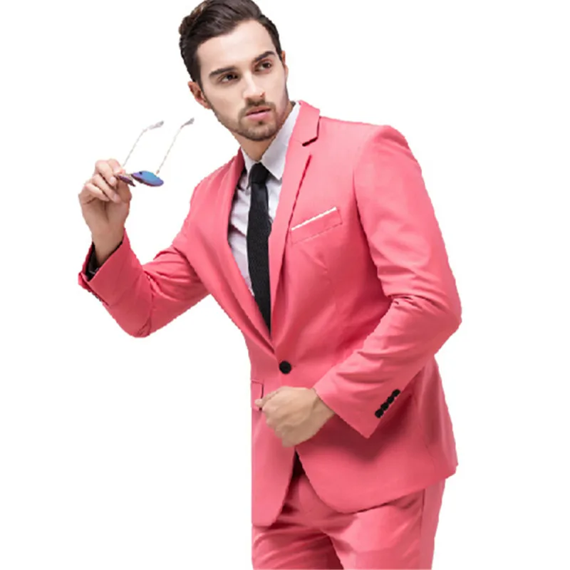 All Listings Shop the latest trends in women's and men's clothing at Express! Find your favorite jeans, sweaters, dresses, suits, coats and more.