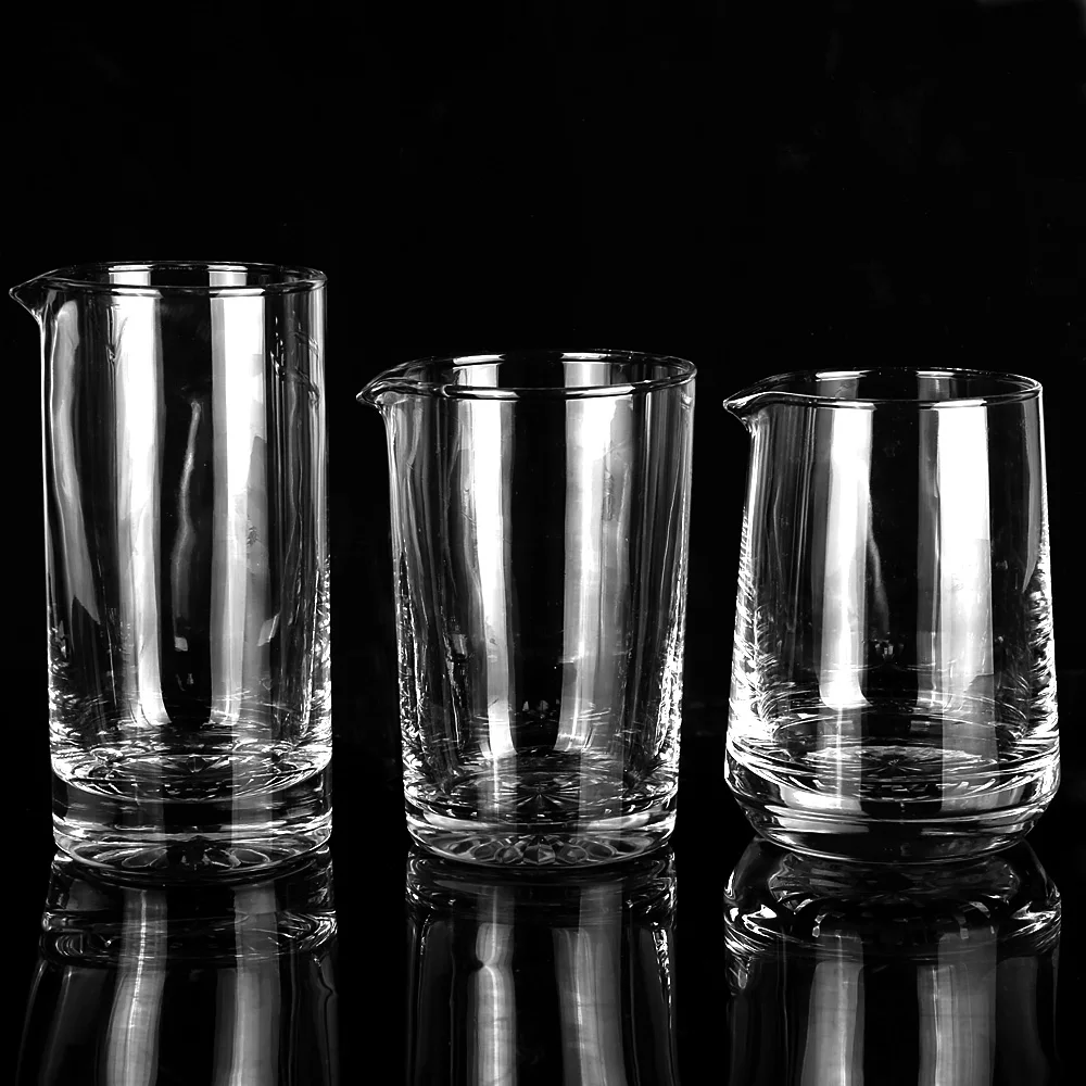 Exquisite Seamless Lead-free Crystal Cocktail Mixing Glass