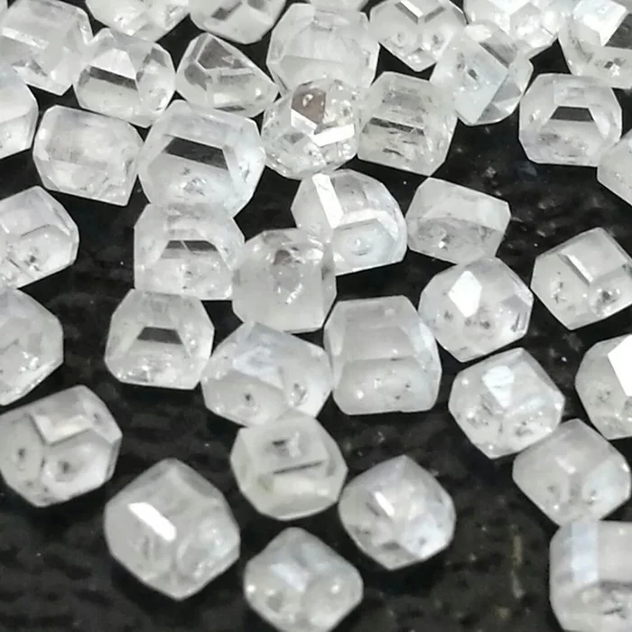 
Big Size Synthetic Pure White Rough HPHT Diamond For Jewelry 