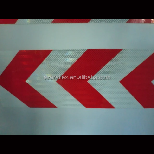 Acrylic Reflective Arrow Signs for Outdoor Traffic Safety