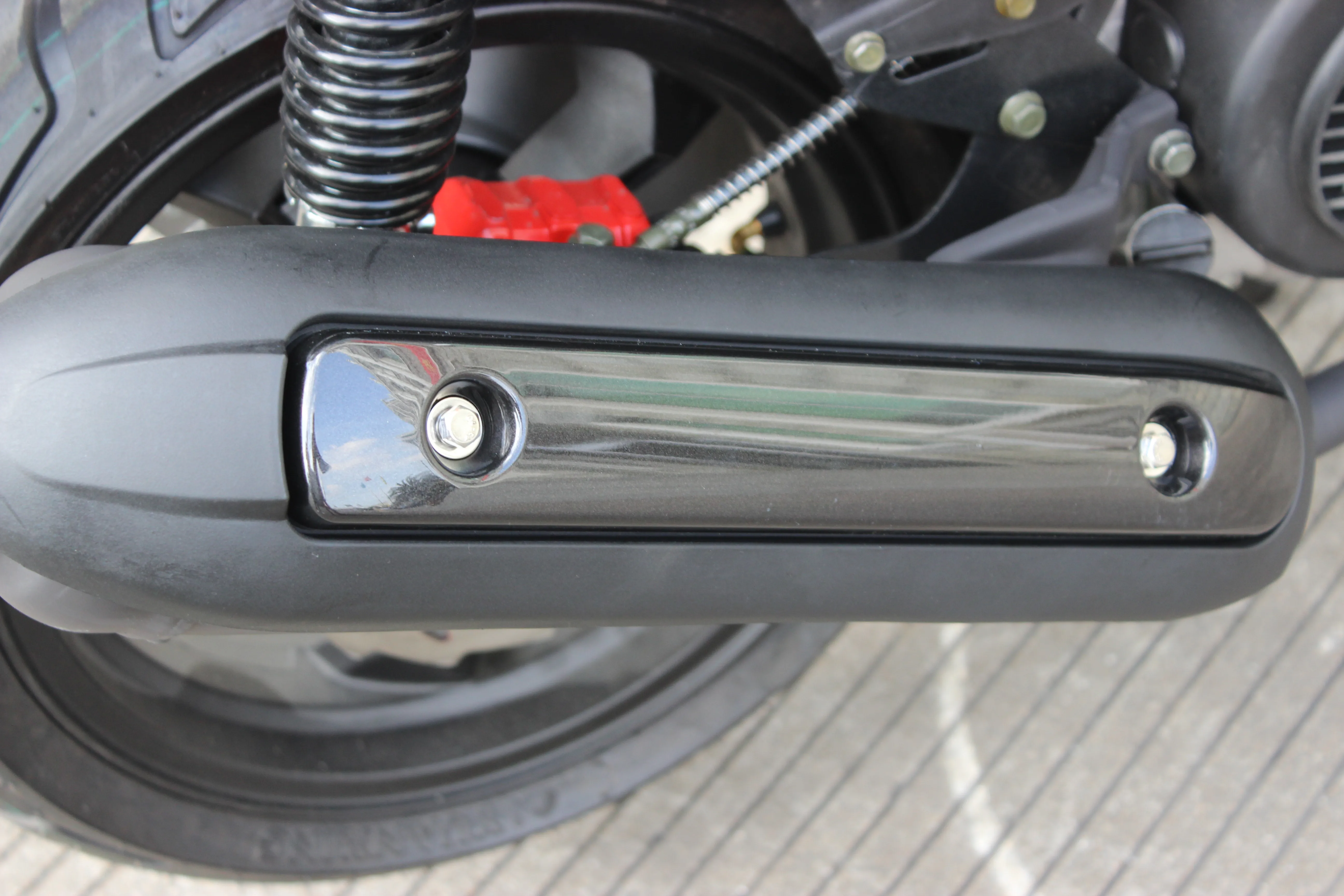 Jiajue 150cc patent design Air cooled GY 7 power gasoline scooters.