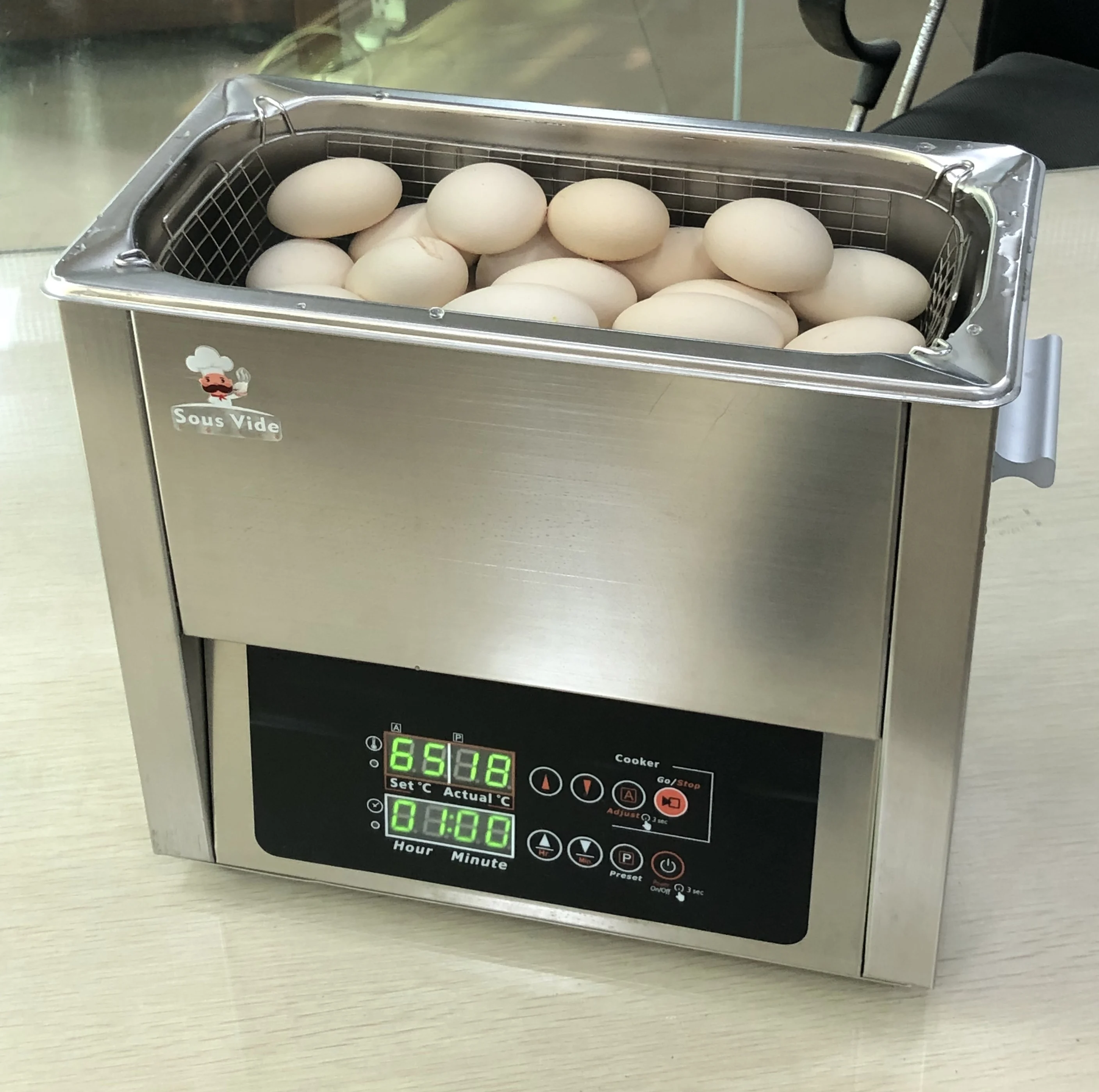 Stainless steel  tank all area even heated no crowded problem bulk qty sous vide cooking Commercial  6L half boiled egg cooker