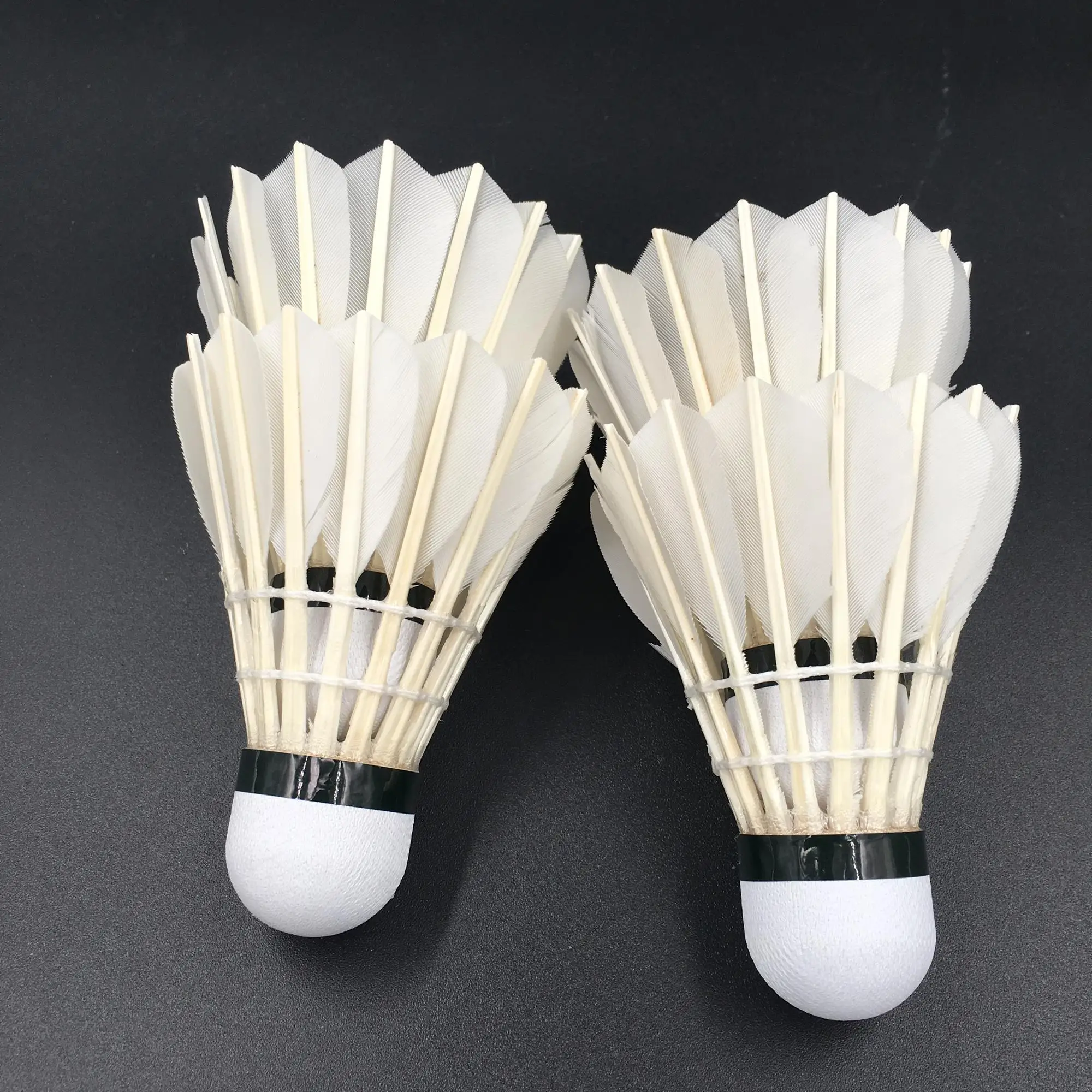 12pcs Class B Goose FeaNew badminton shuttlecock china,badminton shuttlecock sale