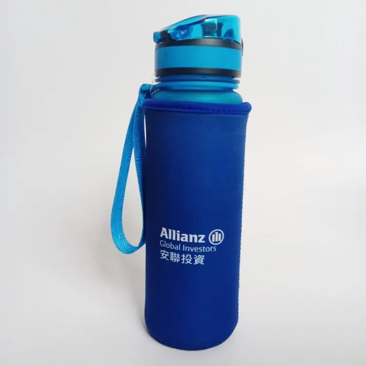 newest fashion custom simple cute neoprene water bottle sleeve cooler  for kids