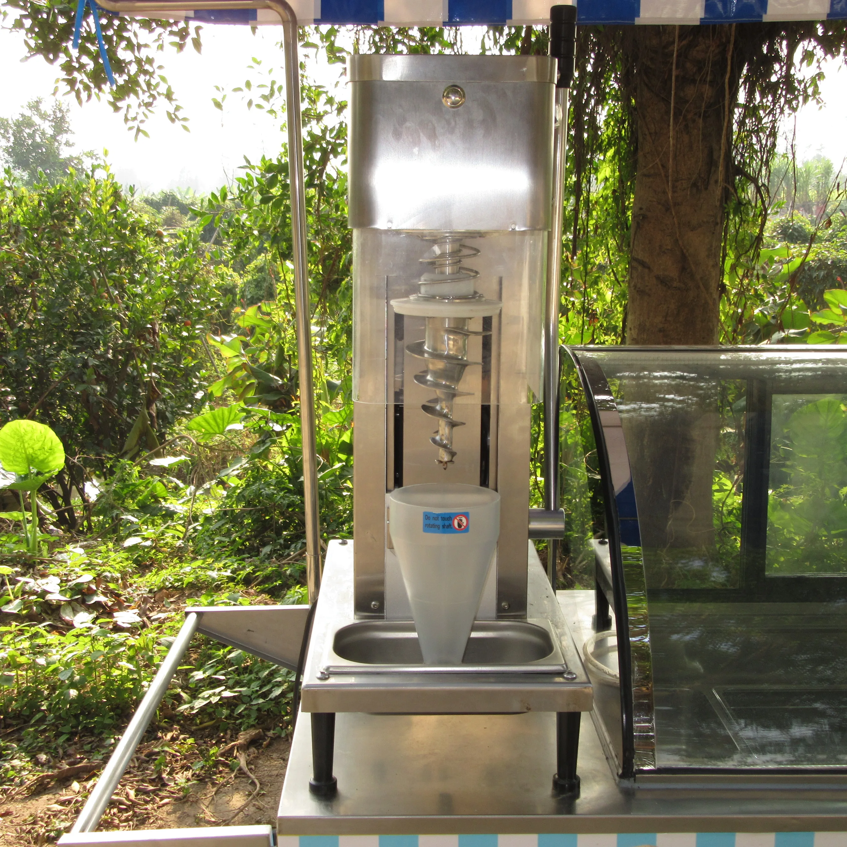 Italian Gelato bike Ice Cream street mobile push Popsicle Cabinet Freezers vending cart for outdoor