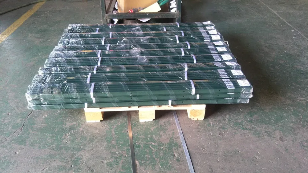 China Manufacturer 10 Ft Steel T Fence Post Available in thickness of 3mm to 4mm, length of 1m to 3m