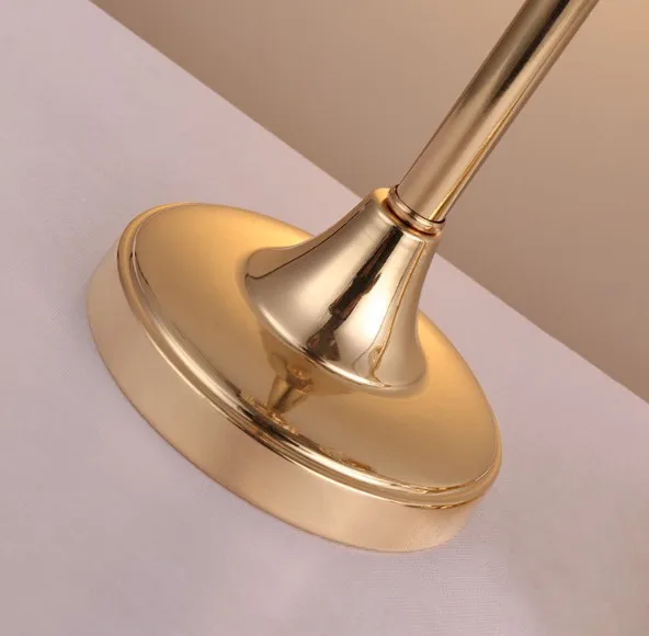 Manufacturer stand Metal/crystal gold silver rose gold candlestick long stemmed crystal metal Wedding Centerpiece candle holder