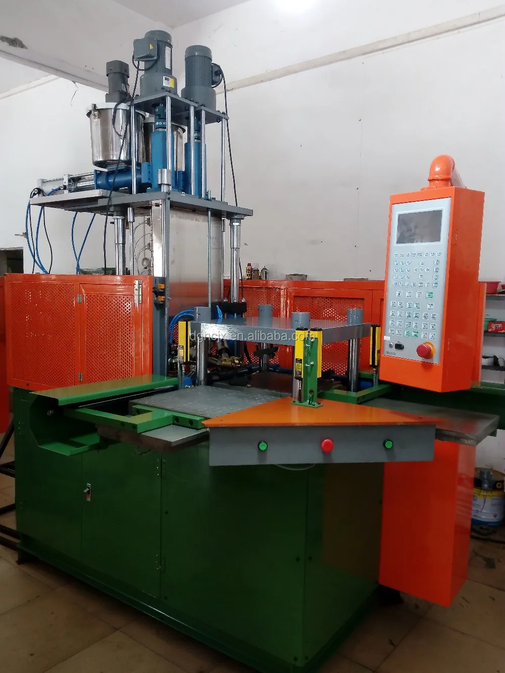 Multi-Function  PET Preform Injection Molding Machine Soft Plastic Fishing Lures Machine