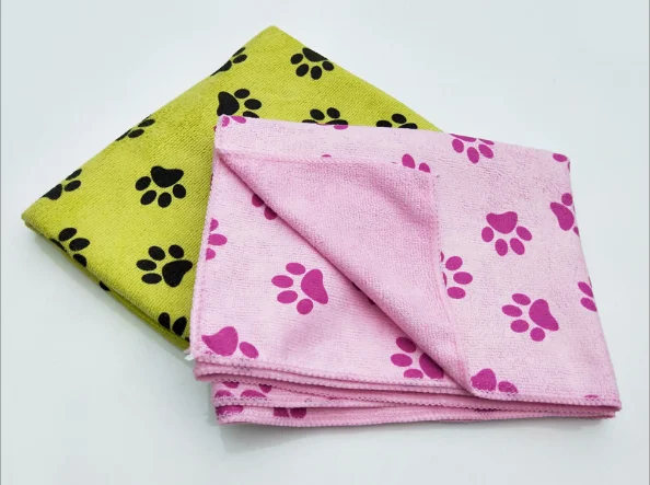 Microfiber pet bath towel  Dog daily bath towel  Printed dog claw towel