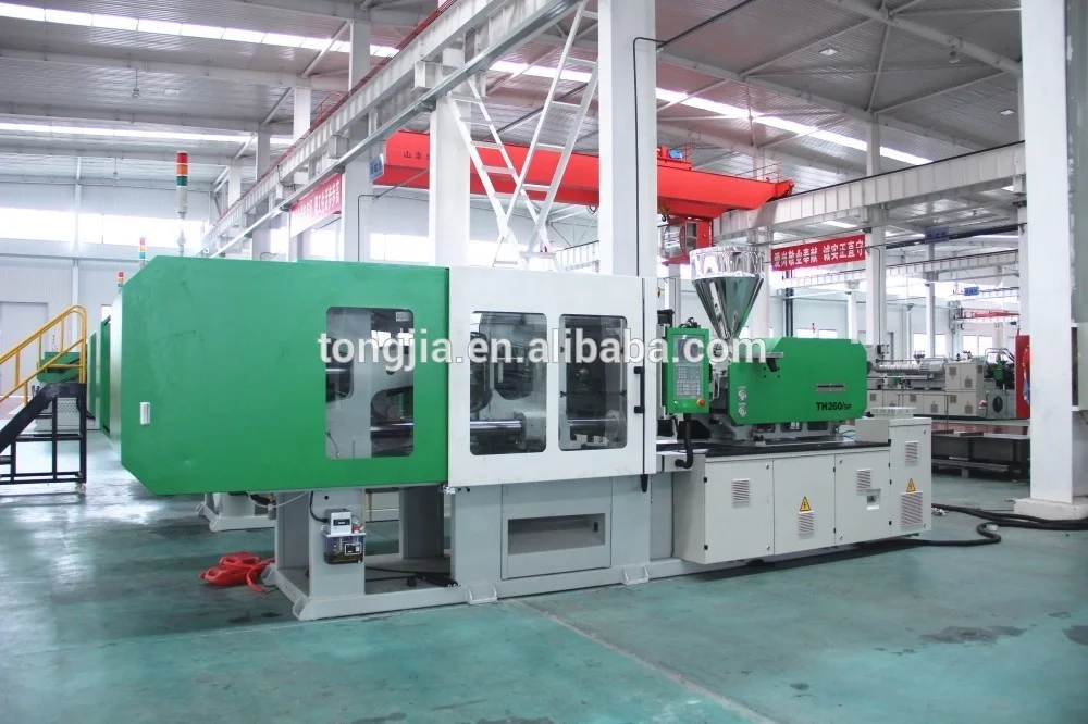 Disposal plastic spoon injection molding machine