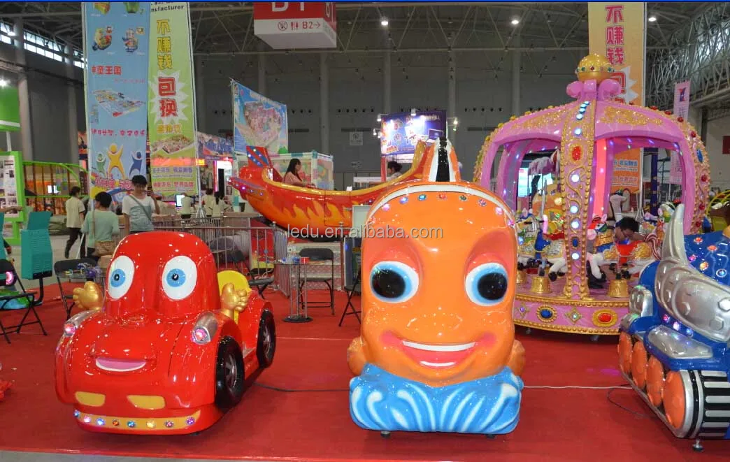  Детский игровой автомат-качалка для супермаркета с ЖК-экраном