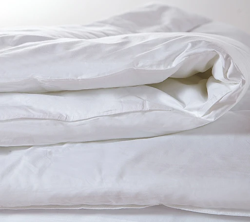 Набор одеял для отеля из белого утиного пуха