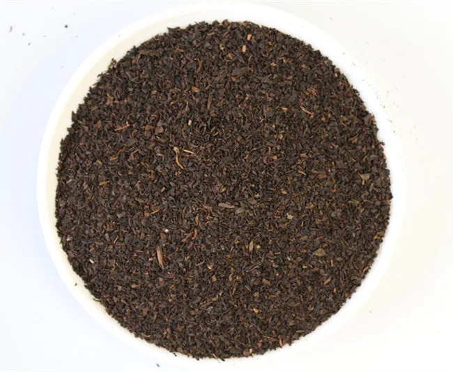 Organic Pu Erh Tea Fanning