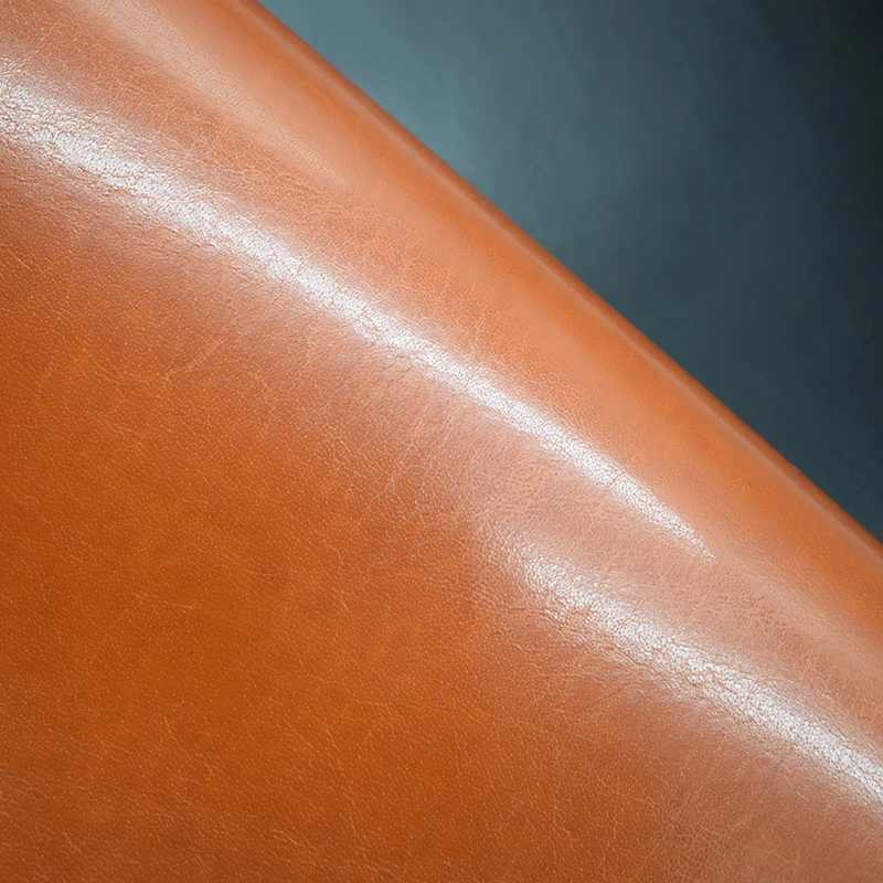 Smooth oily Color Changing pin grain PU Imitation Leather  for men handbag purse