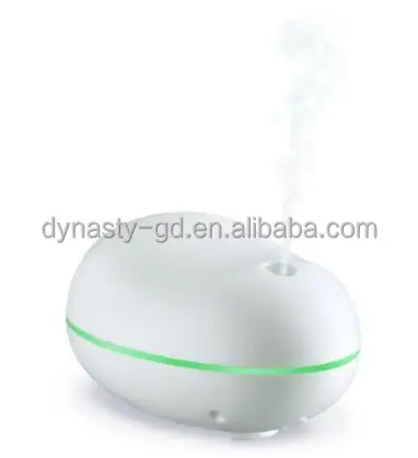 MINI USB HUMIDIFIER/DIFFUSER WITH RAINBOW COLOR LED LIGHTS FOR BABY ROOM USE