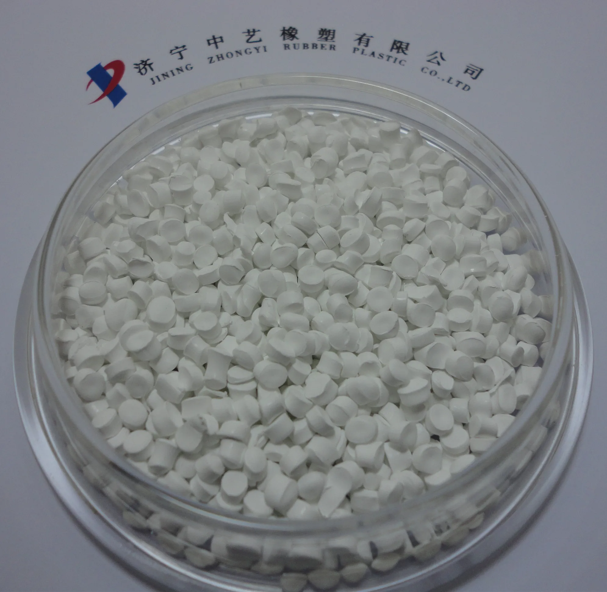 Pre dispersed rubber processing promoter accelerator vulcanization chemical master batch CaO-80