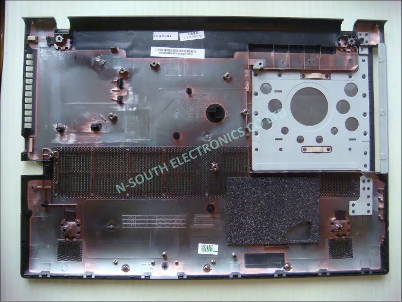 Нижний корпус для lenovo z500