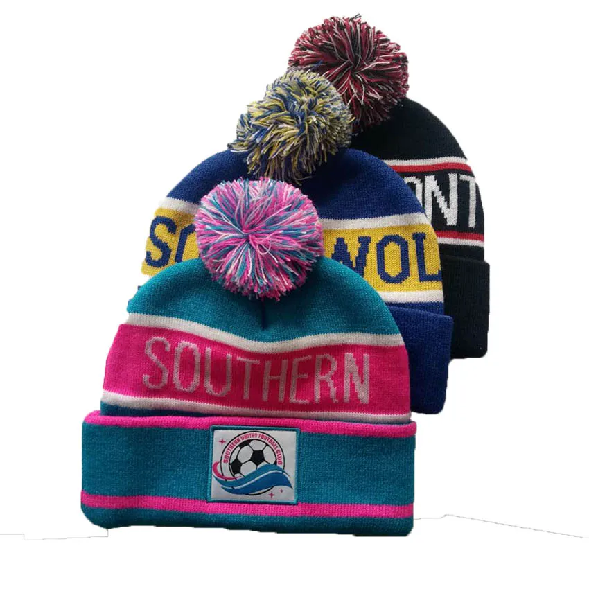 Mew custom fashion men cable knitted fake fur ball winter hat