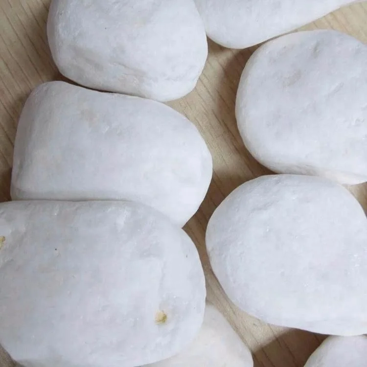 Landscaping polished machine made snow white pebbles stone for wholesale