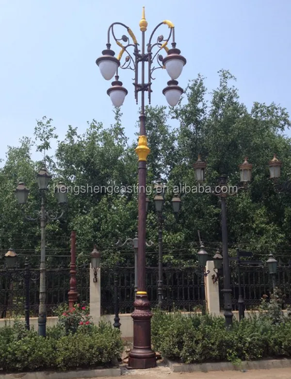 Saudi Arabia Decorative Cast Iron Street Light Pole / Light Pole Factory