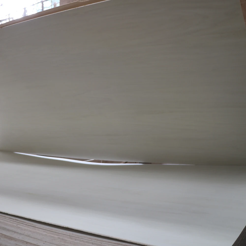 Отбеленная тополевая фанера класса LVB 18 мм