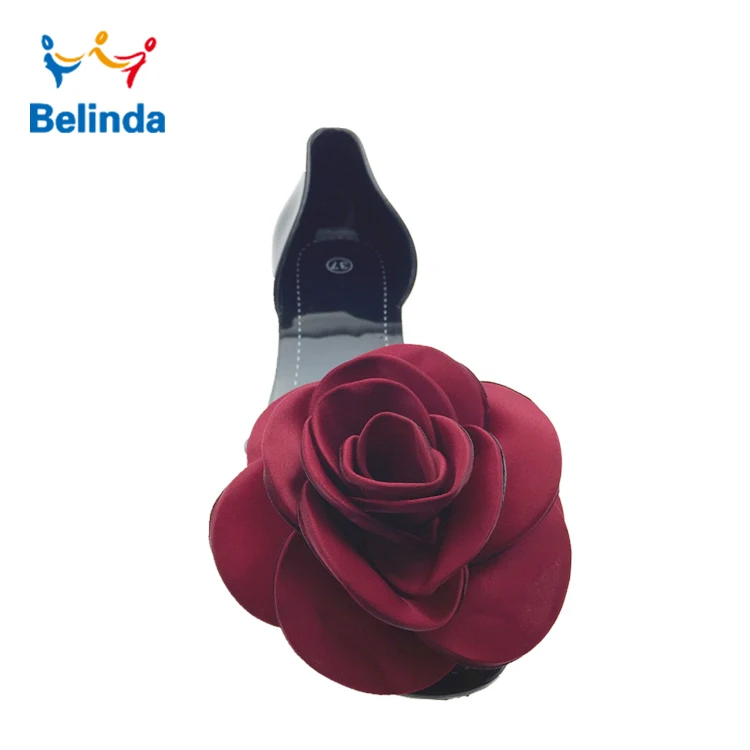 comfort PVC crystal flower women jelly shoes from China
