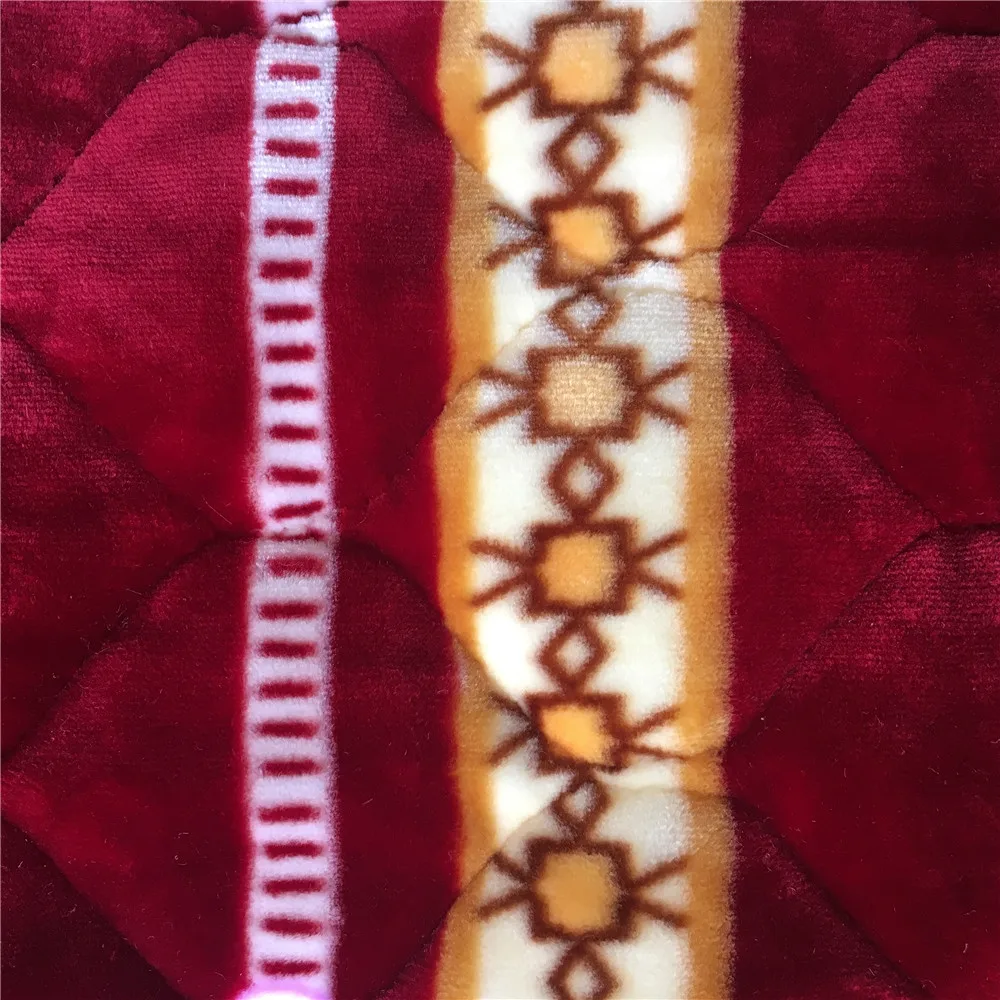 
Anti-slip foam inside cheap printed thick rugs online foldable prayer mat import carpet from china red patterned 